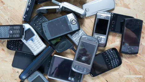 Kiwis: recycle your old, unwanted phones