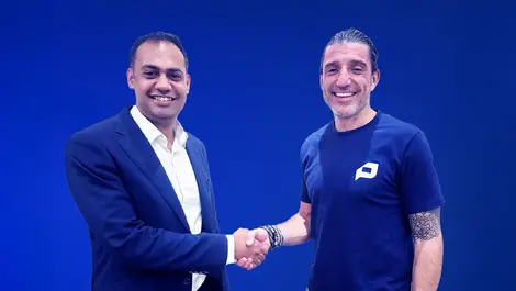 Constantinople & Paymentology team up to expand Aussie bank card tech