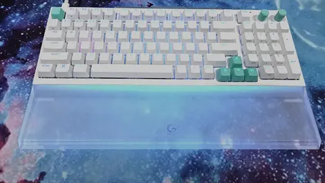 Hands-on review: Logitech G512 X Keyboard and G512 X Palm Rest